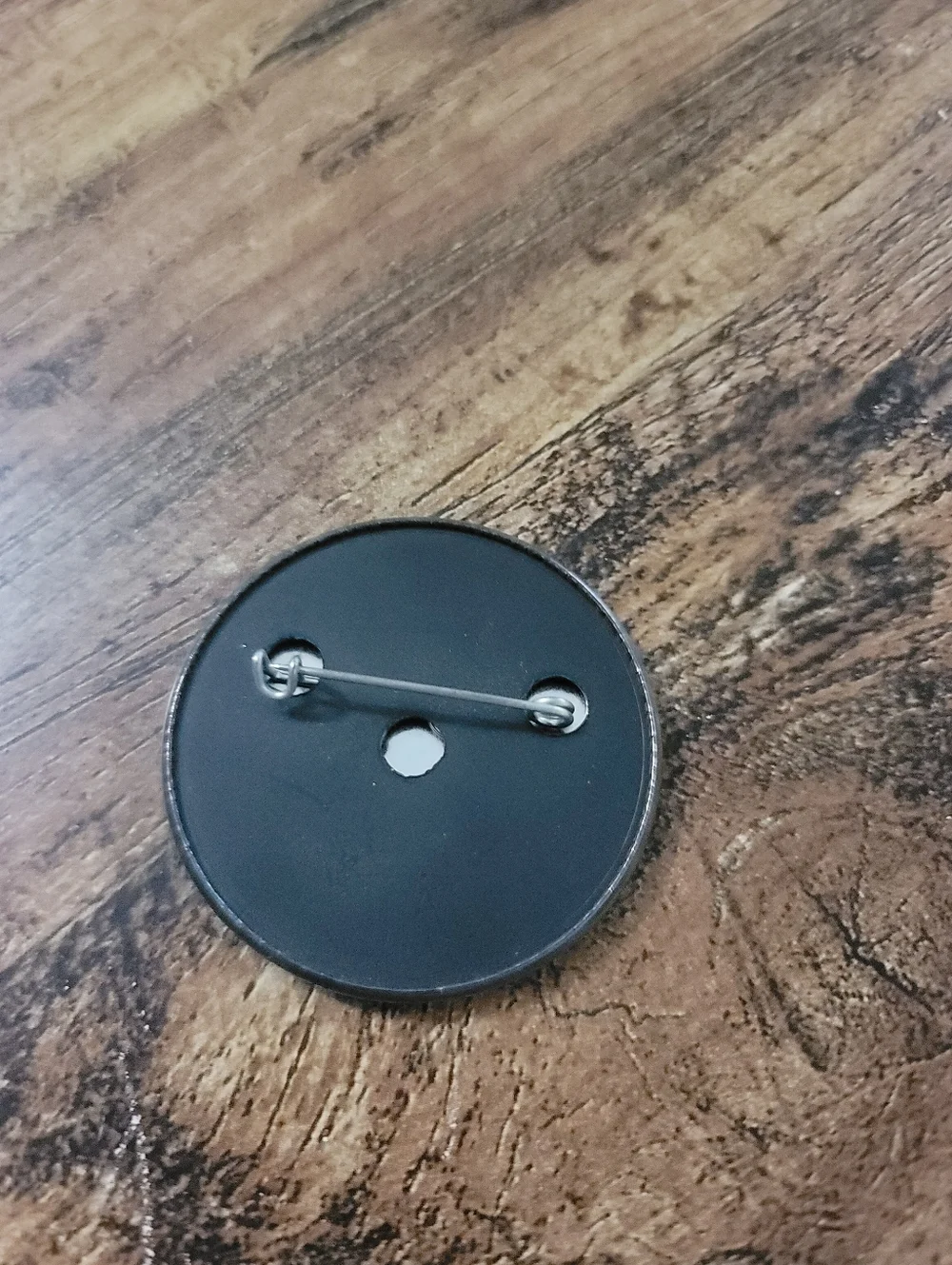 UNB Pin - Picture 2 of 2